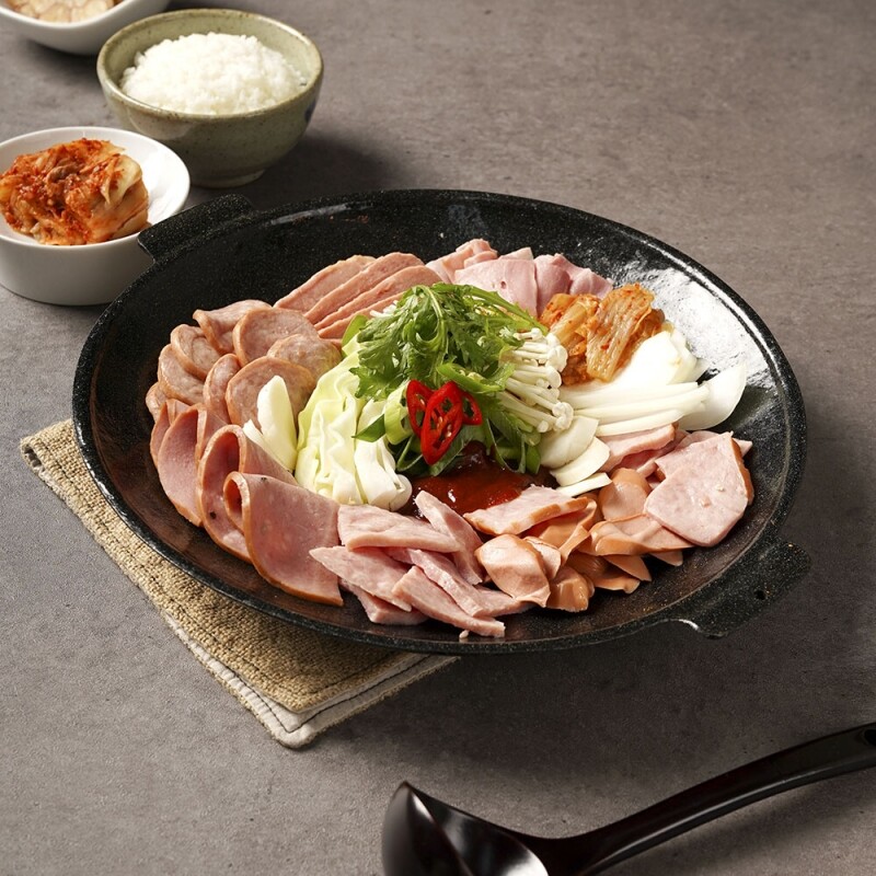 주식회사 더프레시에프앤비,[픽맛집] 8종햄폭탄 프리미엄 부대찌개 밀키트 824g(3~4인분)