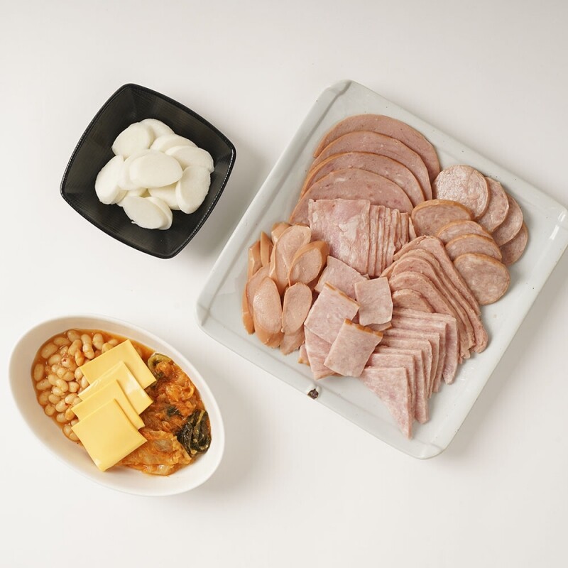 주식회사 더프레시에프앤비,[픽맛집] 8종햄폭탄 프리미엄 부대찌개 밀키트 824g(3~4인분)