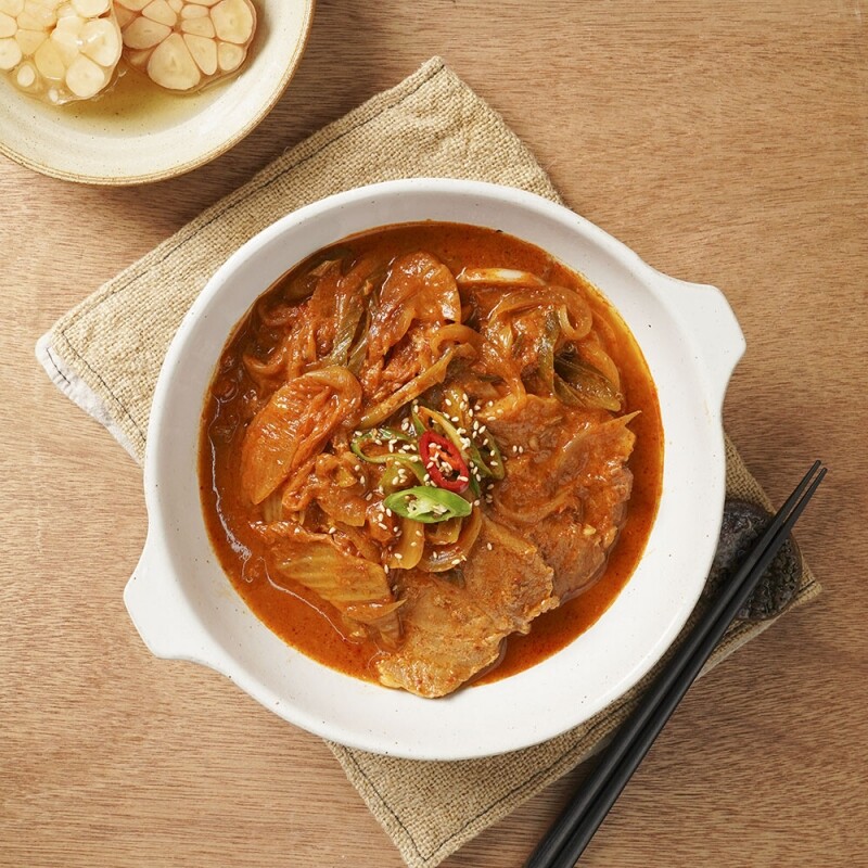주식회사 더프레시에프앤비,[픽맛집] 한돈 묵은지 돼지고기 김치찜 밀키트 630g